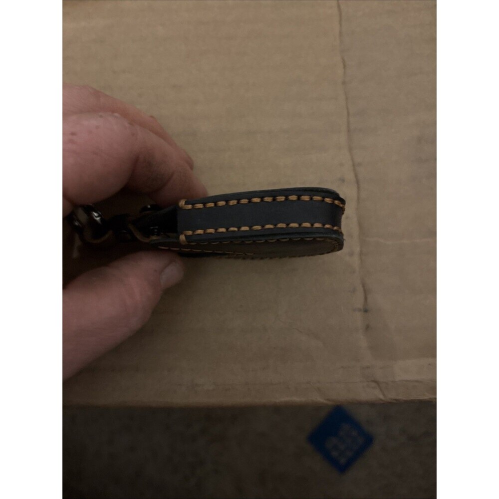 Key Fob Cover - Picture 3 of 5